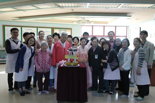 11월 1일 상애노인전문요양원 개원 15주년