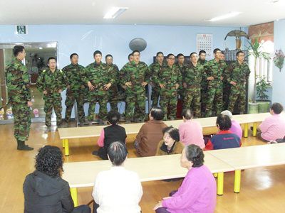 제8전투비행단 봉사