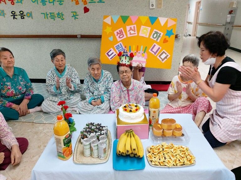 9월 5일(음7월 18일) 정00할머니 생신