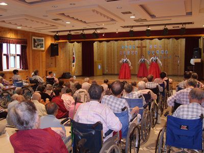 김정희무용단 공연