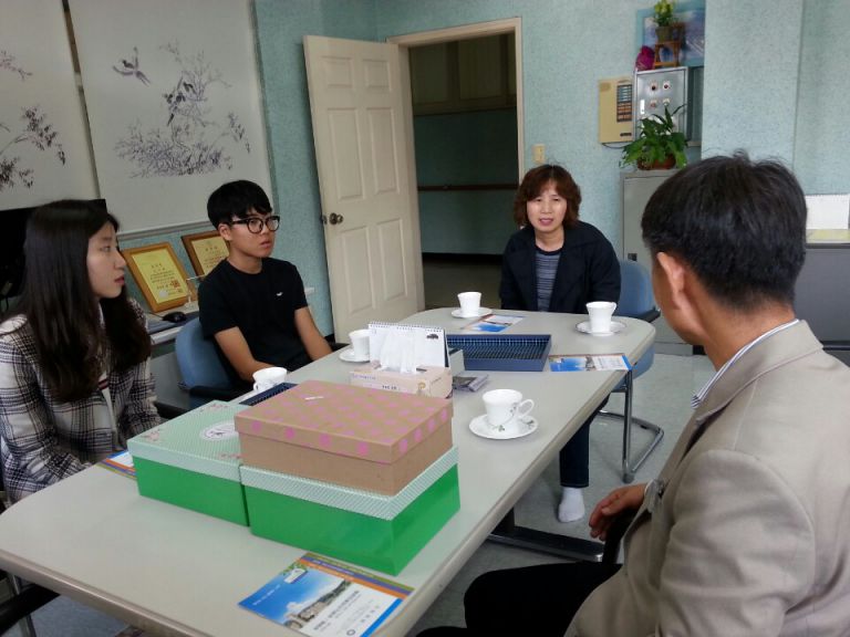 10월 13일 반곡중학교 후원물품 나눔 전달