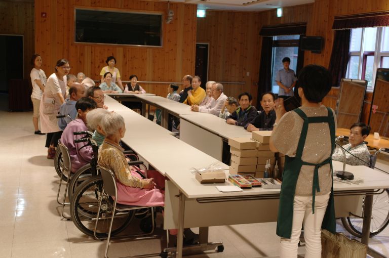 9월 15일 돌아on청춘 원예치료 (압화 필통)