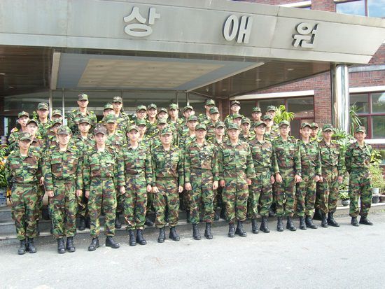 제8전투비행단 봉사활동 (704기)